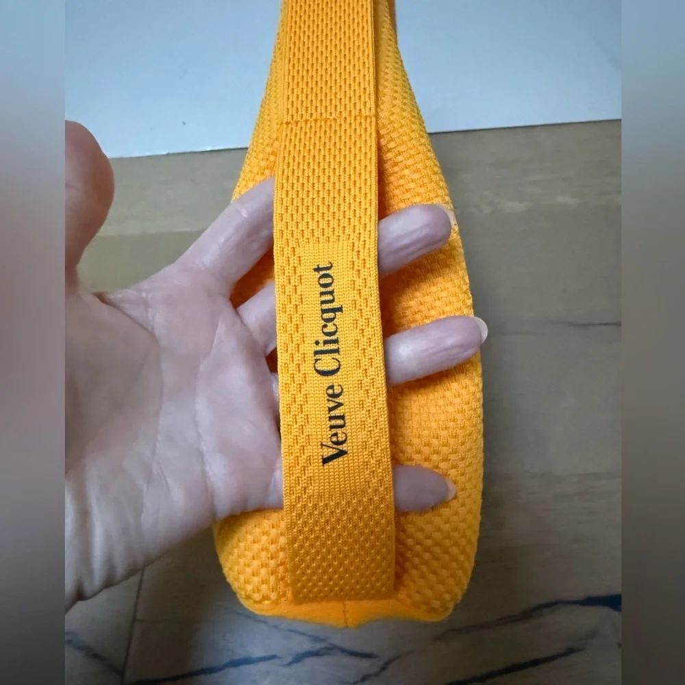 NWT: Veuve Clicquot insulated ice jackets (sleeves) - new style!!